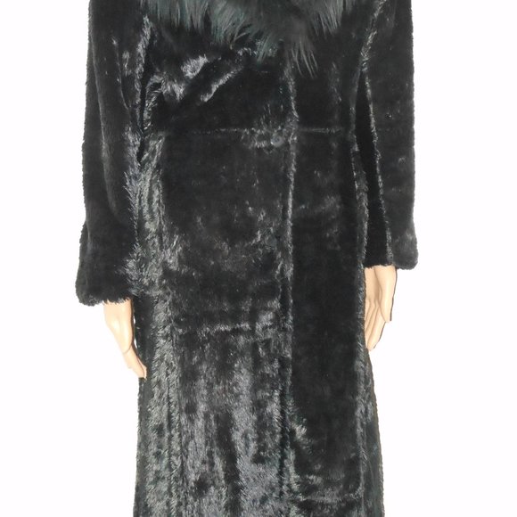 NUCOLLECTION BEAUTIFUL FAUX FUR FULL LENGTH COAT SIZE MEDIUM - Picture 14 of 14